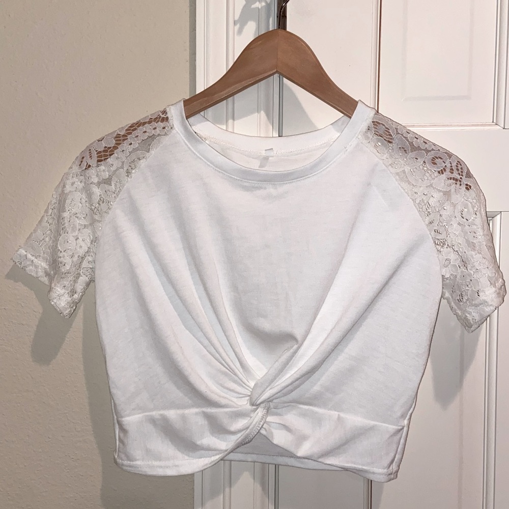 NEVER WORN white crop top with lace sleeves